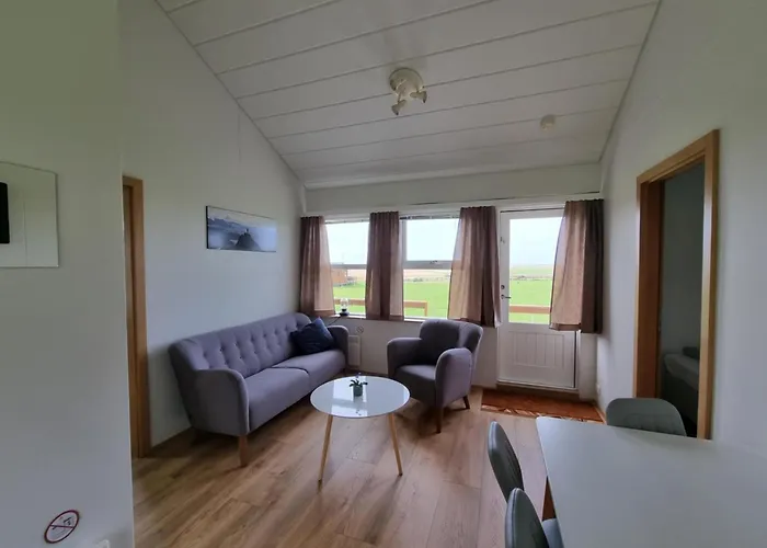 Litla-Hof Guesthouse